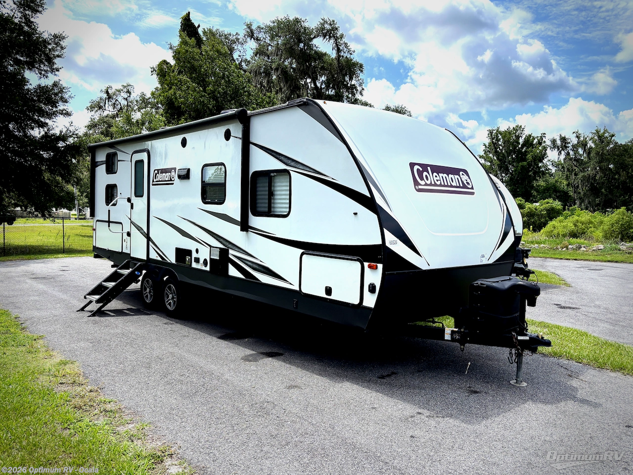 Used 2020 Dutchmen Coleman Light 2455BH available in Ocala, Florida