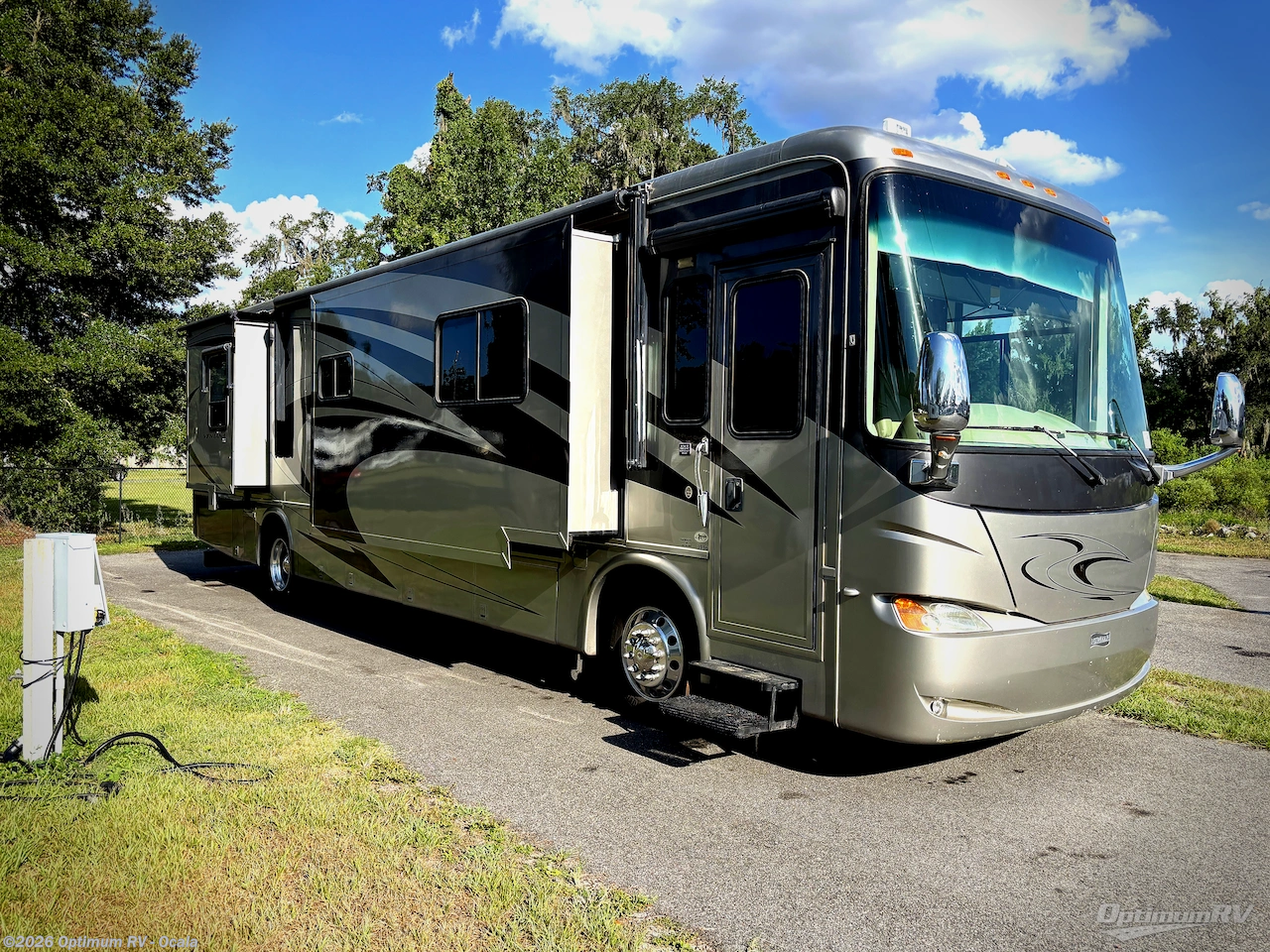 Used 2008 Newmar Ventana VTDP 3936 available in Ocala, Florida