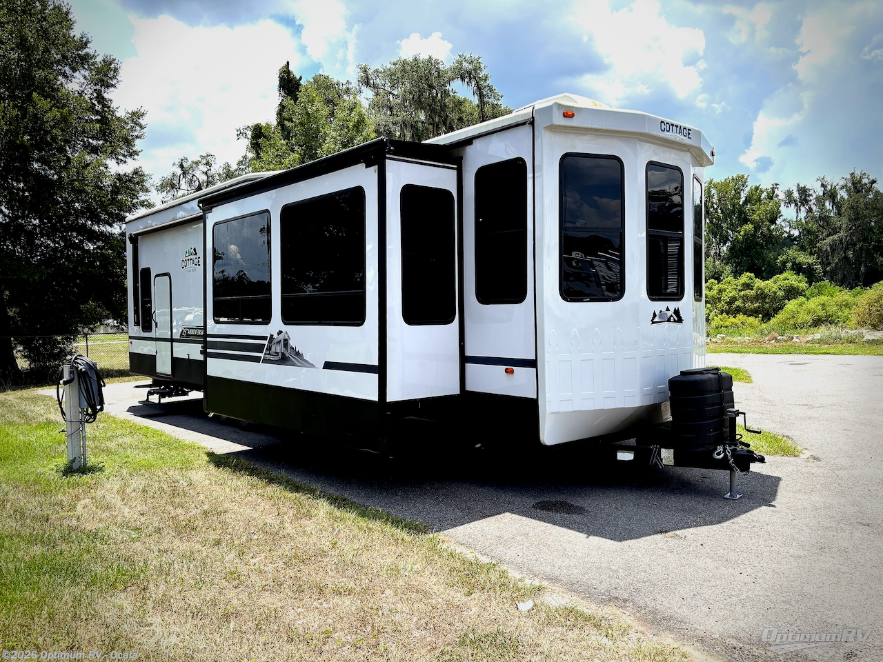 Used 2024 Forest River Cedar Creek Cottage 40CDL available in Ocala, Florida
