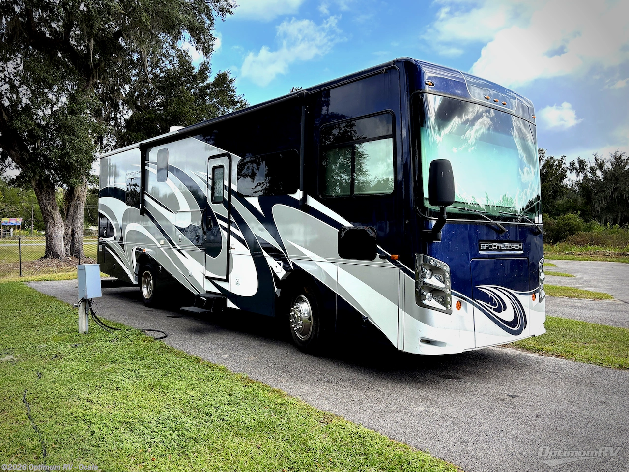 Used 2019  Coachmen Sportscoach SRS RD 339DS by Coachmen from Optimum RV - Ocala in Ocala, FL