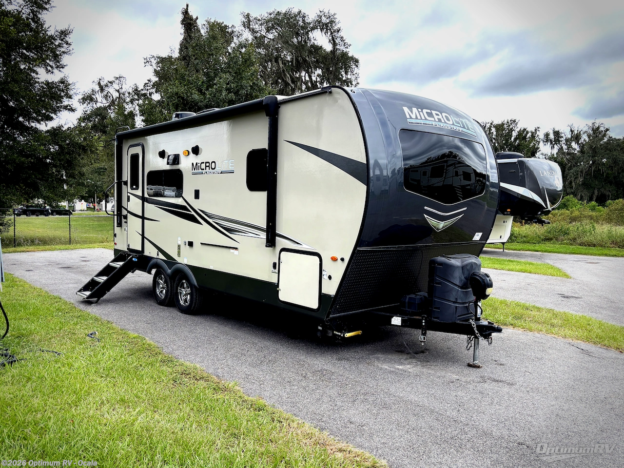 Used 2022 Forest River Flagstaff Micro Lite 22FBS available in Ocala, Florida