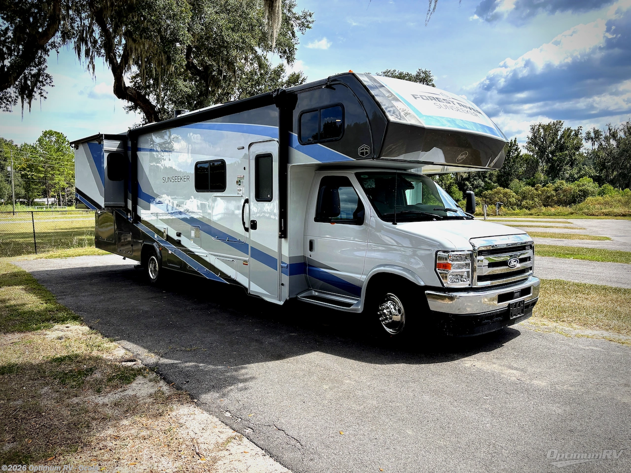 New 2027 Forest River Sunseeker 3010DS available in Ocala, Florida