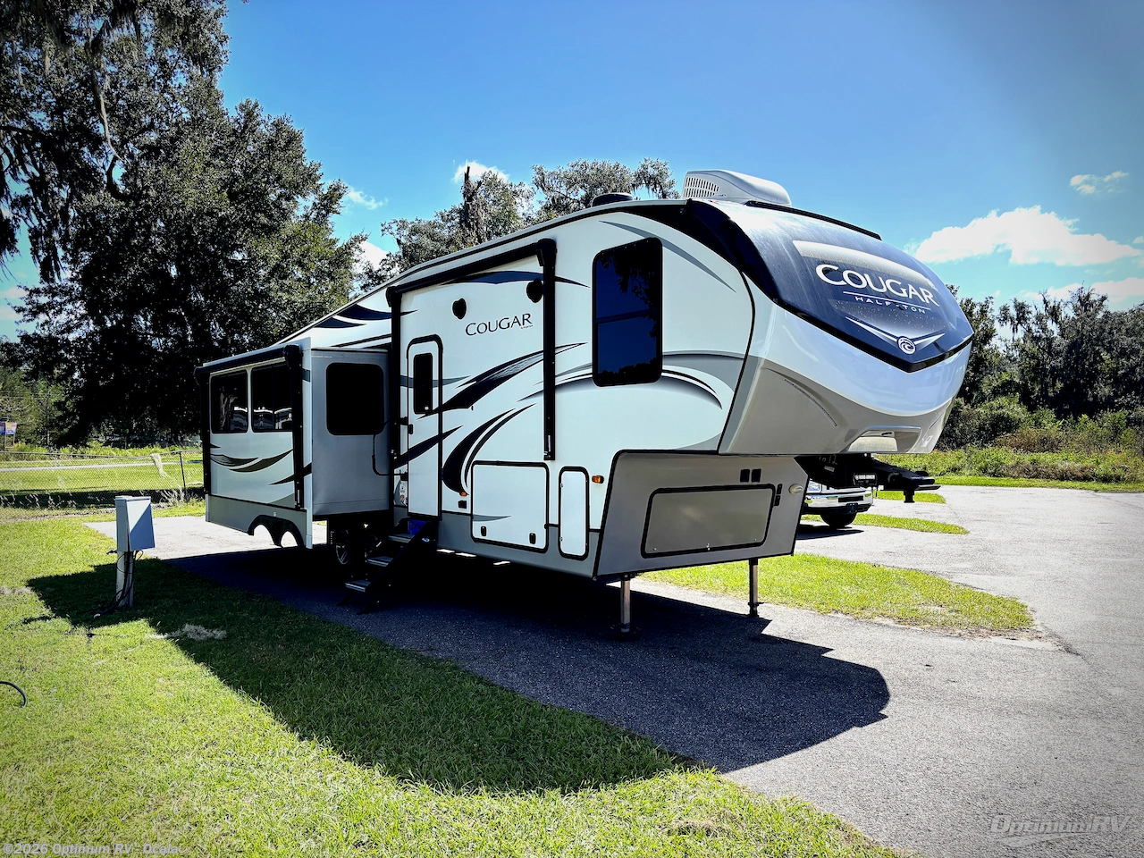 Used 2020 Keystone Cougar Half-Ton 29MBS available in Ocala, Florida