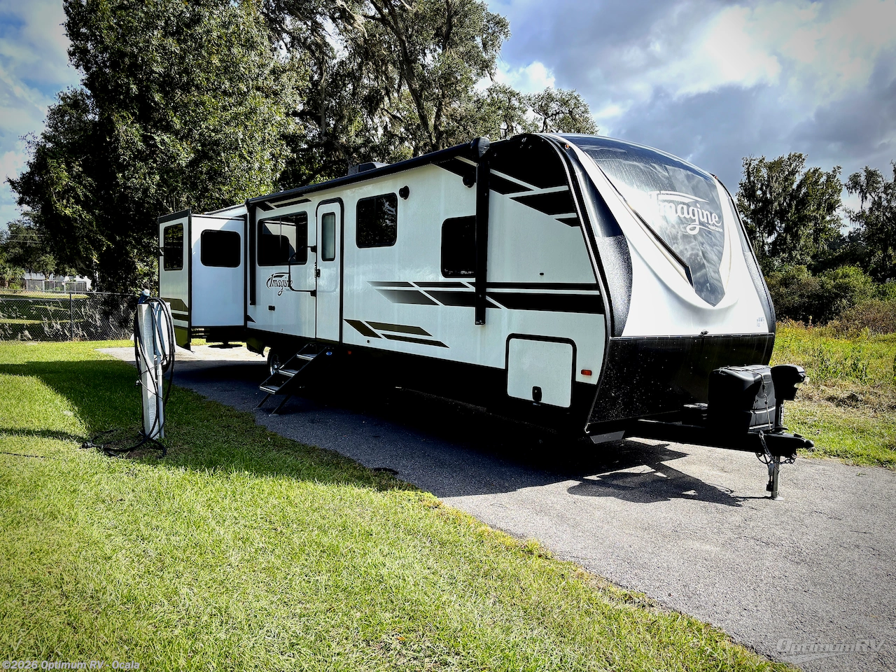 Used 2021 Grand Design Imagine 3100RD available in Ocala, Florida