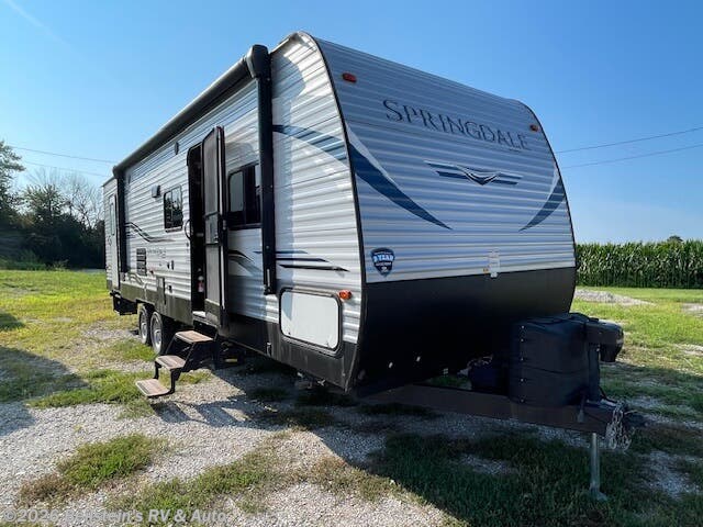 Used 2020 Keystone Springdale East 282BH available in Palmyra, Missouri