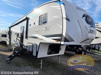 New 2022 Forest River Cherokee Arctic Wolf 321BH available in Selinsgrove, Pennsylvania