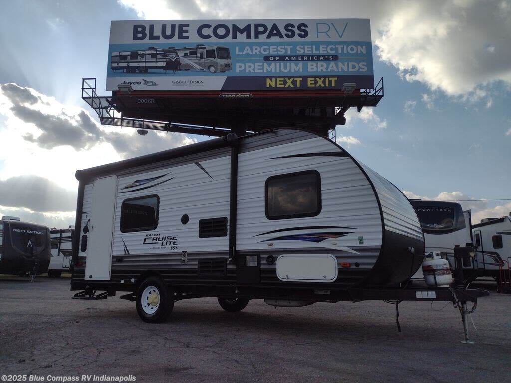 Used 2017 Forest River Salem Cruise Lite FSX 180RT available in Indianapolis, Indiana