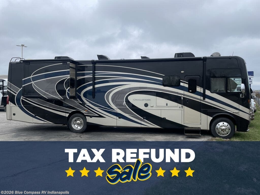 Used 2017 Thor Motor Coach Challenger 37DS available in Indianapolis, Indiana