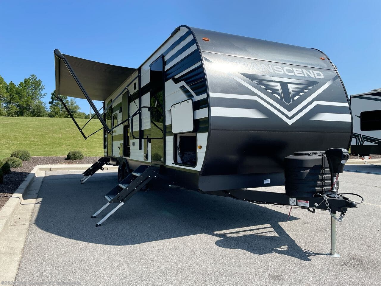 New 2027 Grand Design Transcend 245RLT available in Indianapolis, Indiana