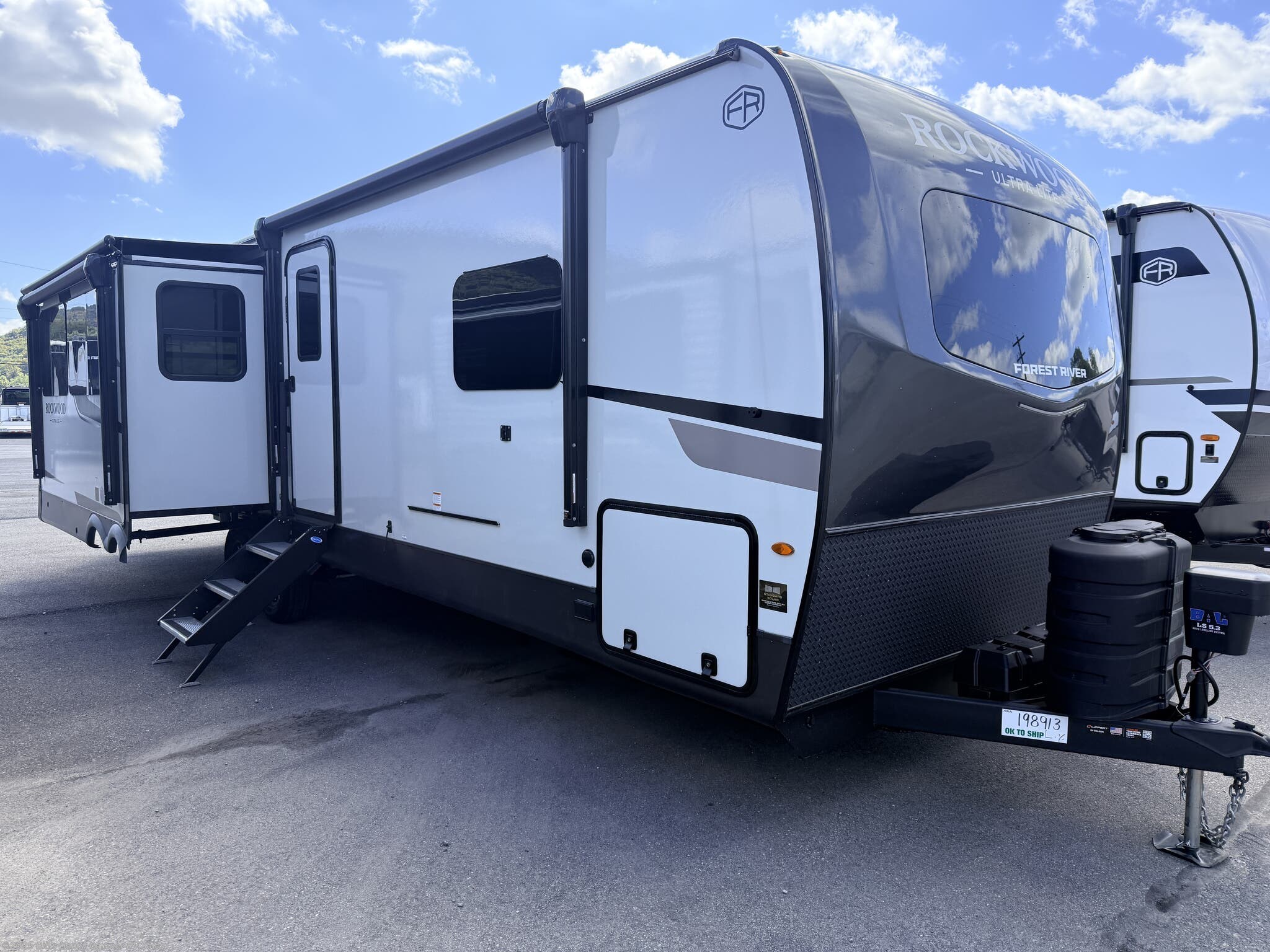 New 2026 Forest River Rockwood Ultra Lite 2906RL available in Mill Hall, Pennsylvania
