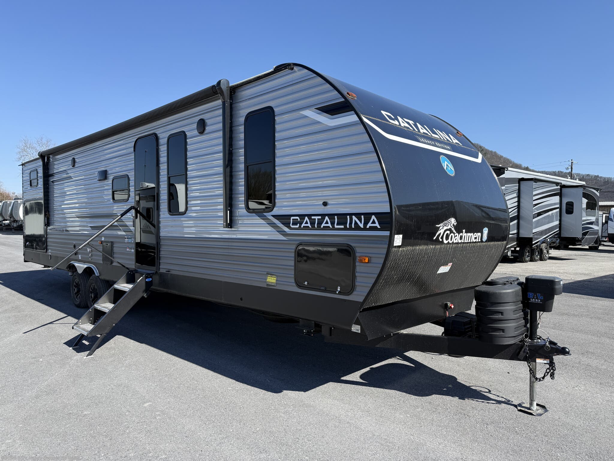 Used 2024 Coachmen Catalina Legacy Edition 343BHTS available in Mill Hall, Pennsylvania