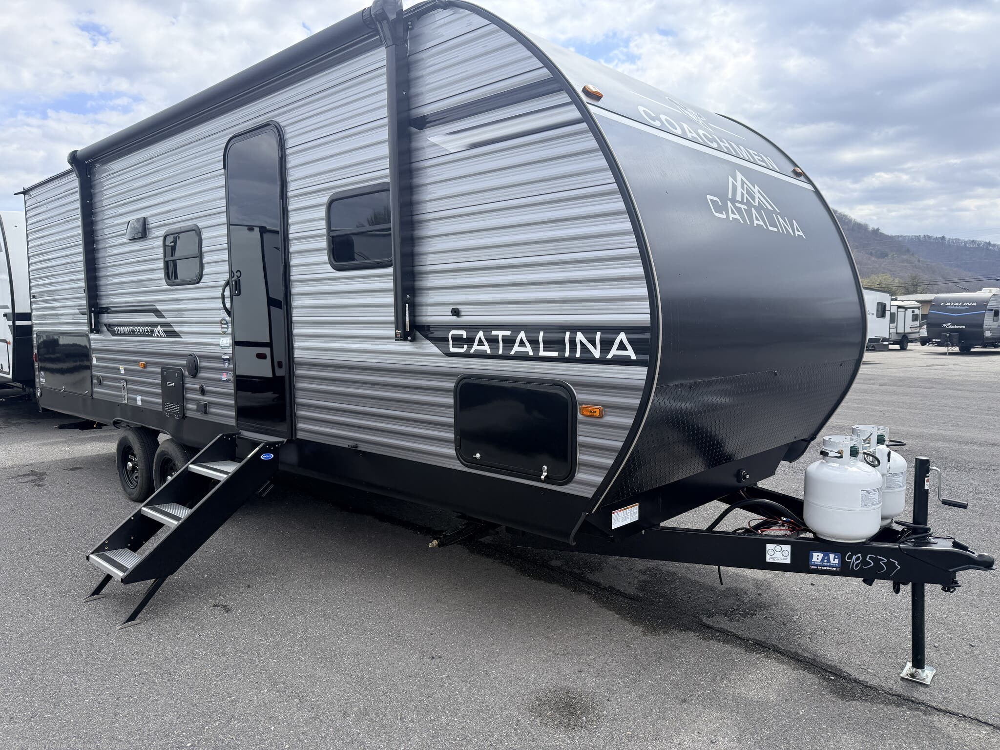 New 2026 Coachmen Catalina Summit Series 8 231BHS available in Mill Hall, Pennsylvania
