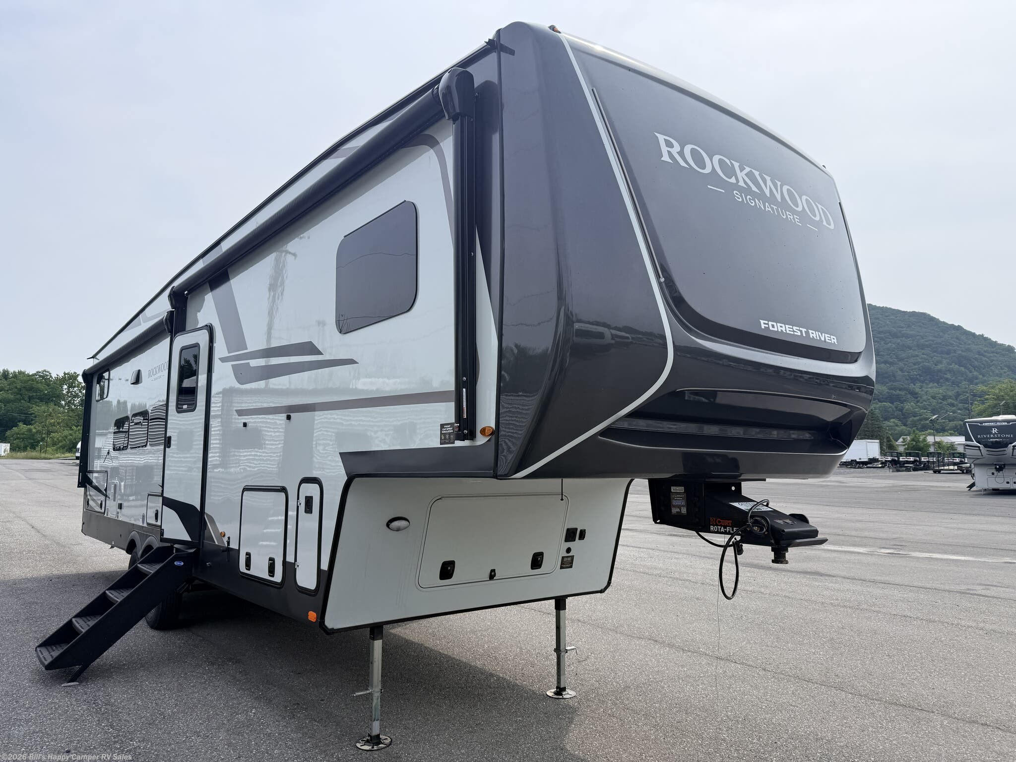 New 2027 Forest River Rockwood Signature R374DBH available in Mill Hall, Pennsylvania