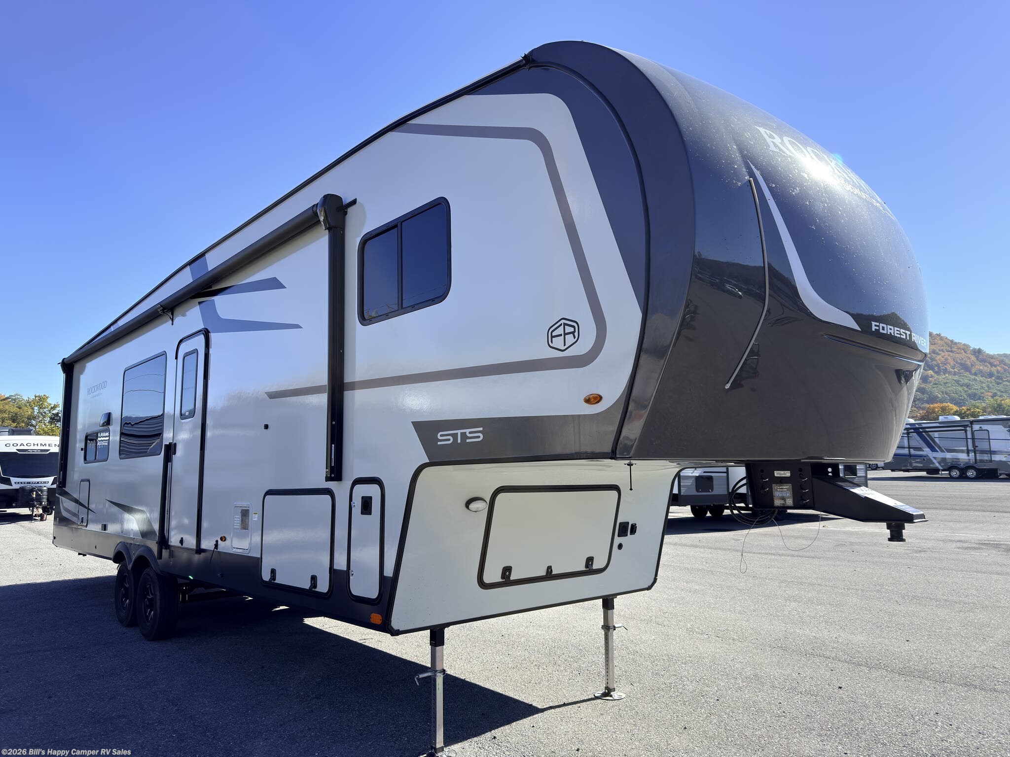 New 2027 Forest River Rockwood Signature 339SBH available in Mill Hall, Pennsylvania