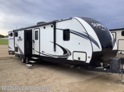 Used 2018 CrossRoads Sunset Trail Super Lite SS331BH available in Paynesville, Minnesota