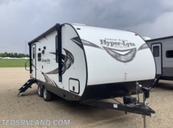 Used 2018 Forest River Wildwood Heritage Glen Hyper-Lyte 23RBHL available in Paynesville, Minnesota