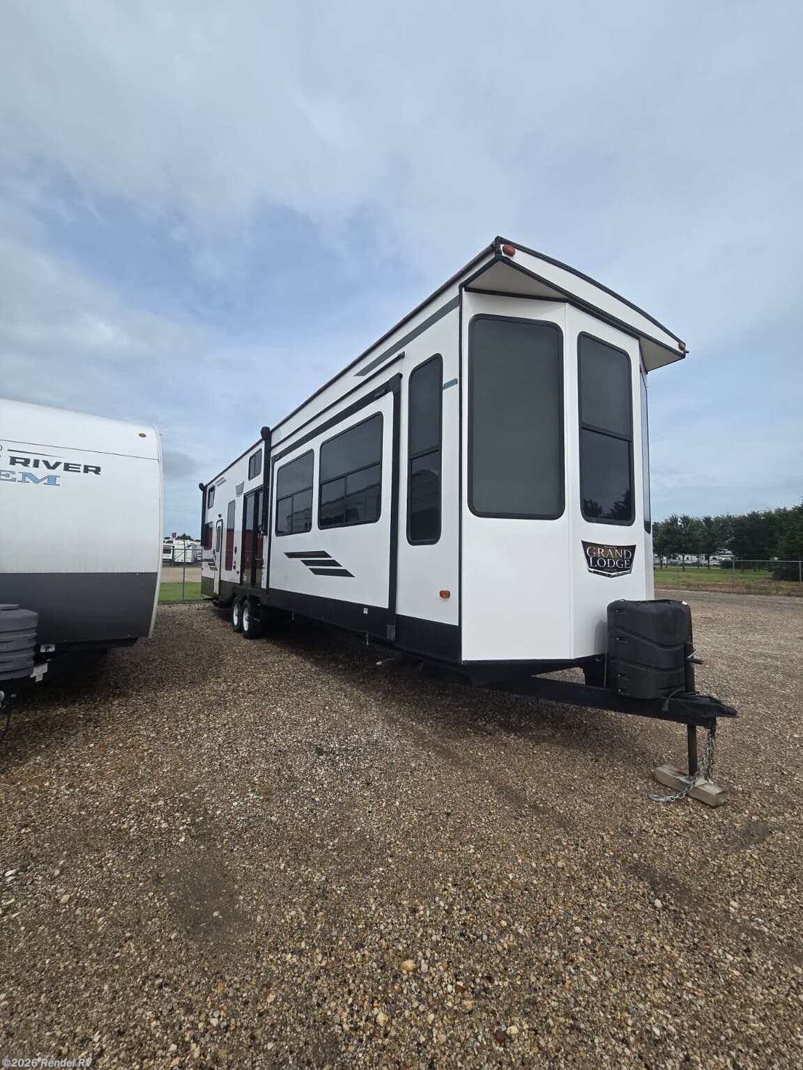 Used 2023 Forest River Wildwood Grand Lodge 42FLDL available in Rice, Texas