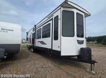 Used 2023 Forest River Wildwood Grand Lodge 42FLDL available in Rice, Texas