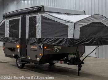 New 2022 Forest River Rockwood Freedom 2280LTD available in Grand Rapids, Michigan