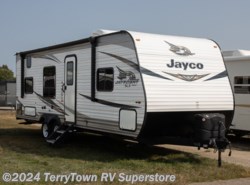 Used 2019 Jayco Jay Flight SLX 8 264BH available in Grand Rapids, Michigan