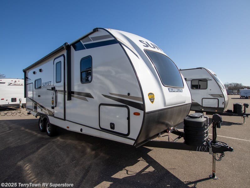 New 2024 CrossRoads Sunset Trail 222RB available in Grand Rapids, Michigan