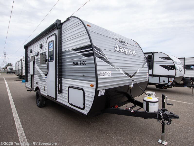 New 2025 Jayco Jay Flight SLX 160LK available in Grand Rapids, Michigan