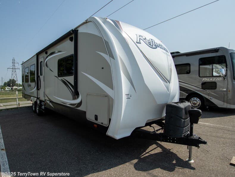 Used 2017 Grand Design Reflection 313RLTS available in Grand Rapids, Michigan