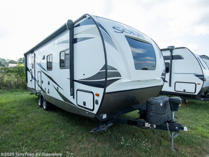 Used 2020 Palomino Solaire Ultra Lite 249RBS available in Grand Rapids, Michigan