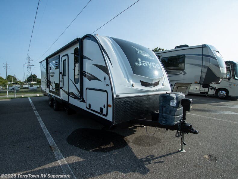 Used 2016 Jayco White Hawk 28RBKS available in Grand Rapids, Michigan