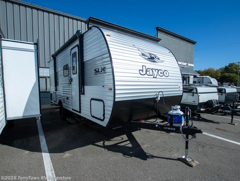New 2026 Jayco Jay Flight SLX 178DBS available in Grand Rapids, Michigan