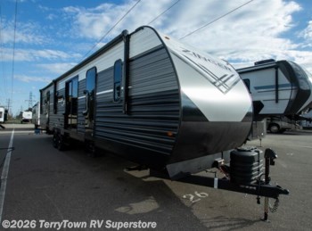 New 2026 CrossRoads Zinger 390DB available in Grand Rapids, Michigan