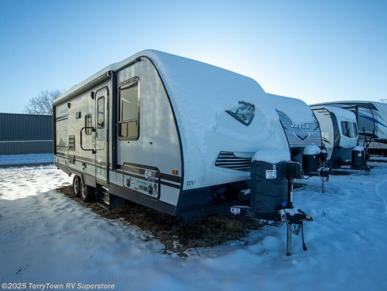 Used 2020 Winnebago Minnie 2201MB available in Grand Rapids, Michigan