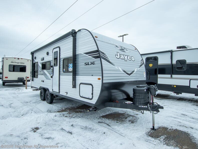 New 2026 Jayco Jay Flight SLX 210QB available in Grand Rapids, Michigan