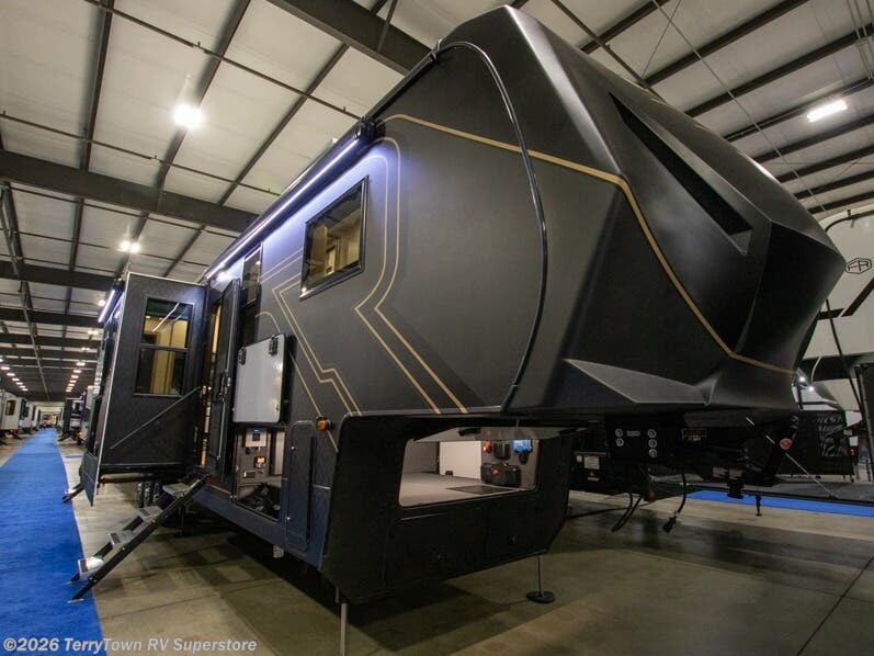 New 2025 Keystone Raptor 415 available in Grand Rapids, Michigan