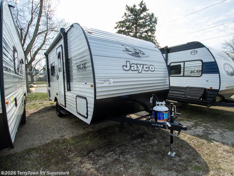 New 2026 Jayco Jay Flight SLX 170FQ available in Grand Rapids, Michigan