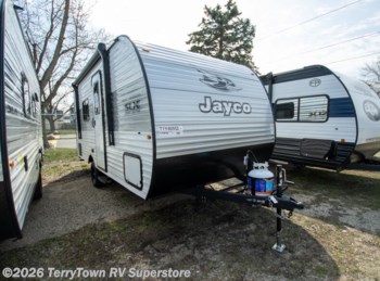 New 2026 Jayco Jay Flight SLX 170FQ available in Grand Rapids, Michigan