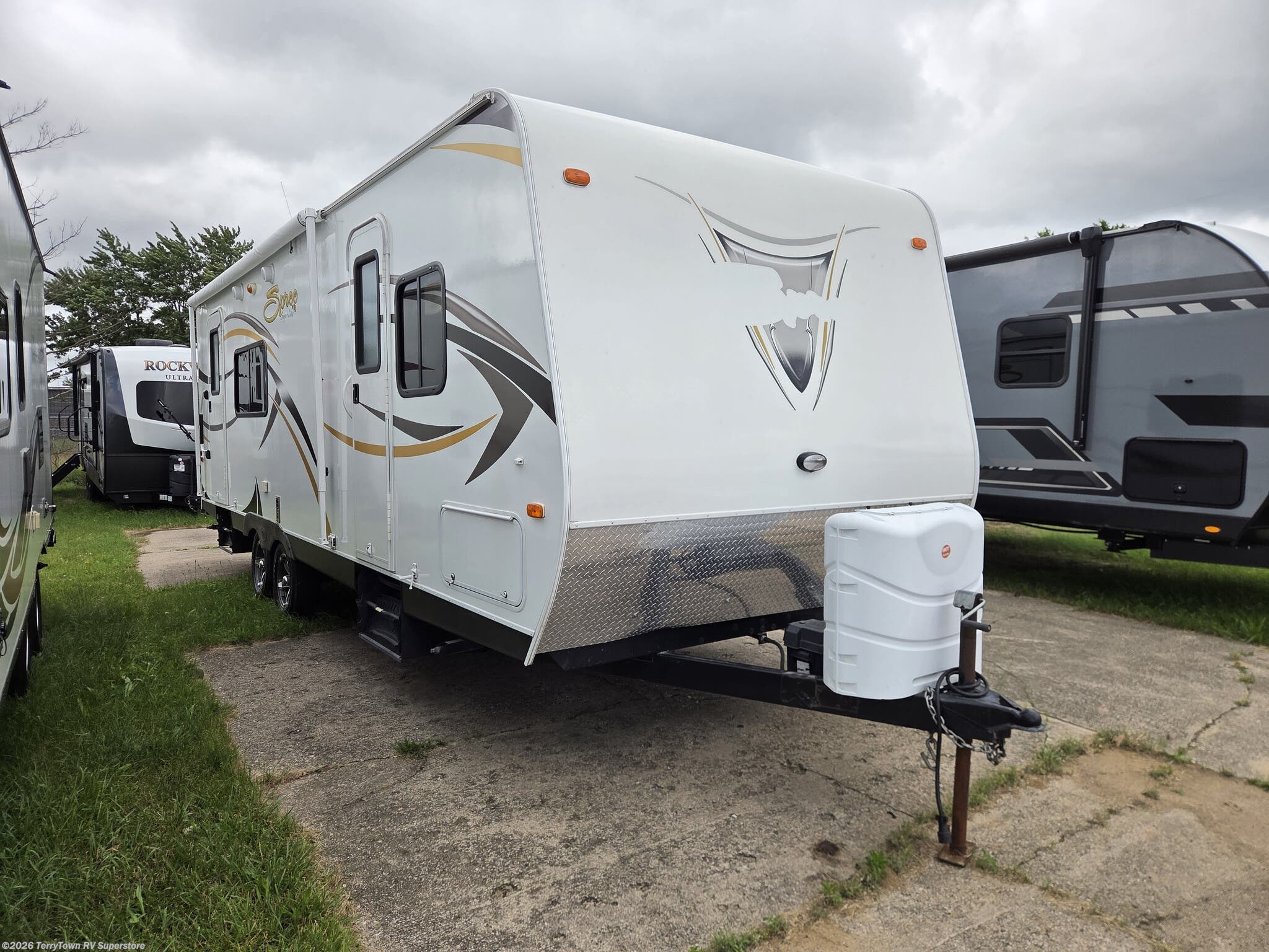 Used 2013 K-Z Spree 261RKS available in Grand Rapids, Michigan