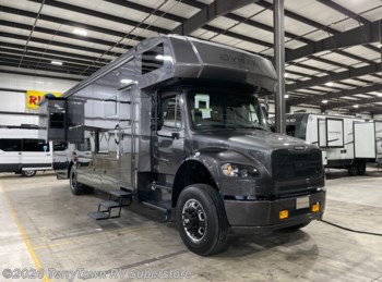 New 2027 Dynamax Corp DX3 34KD available in Grand Rapids, Michigan