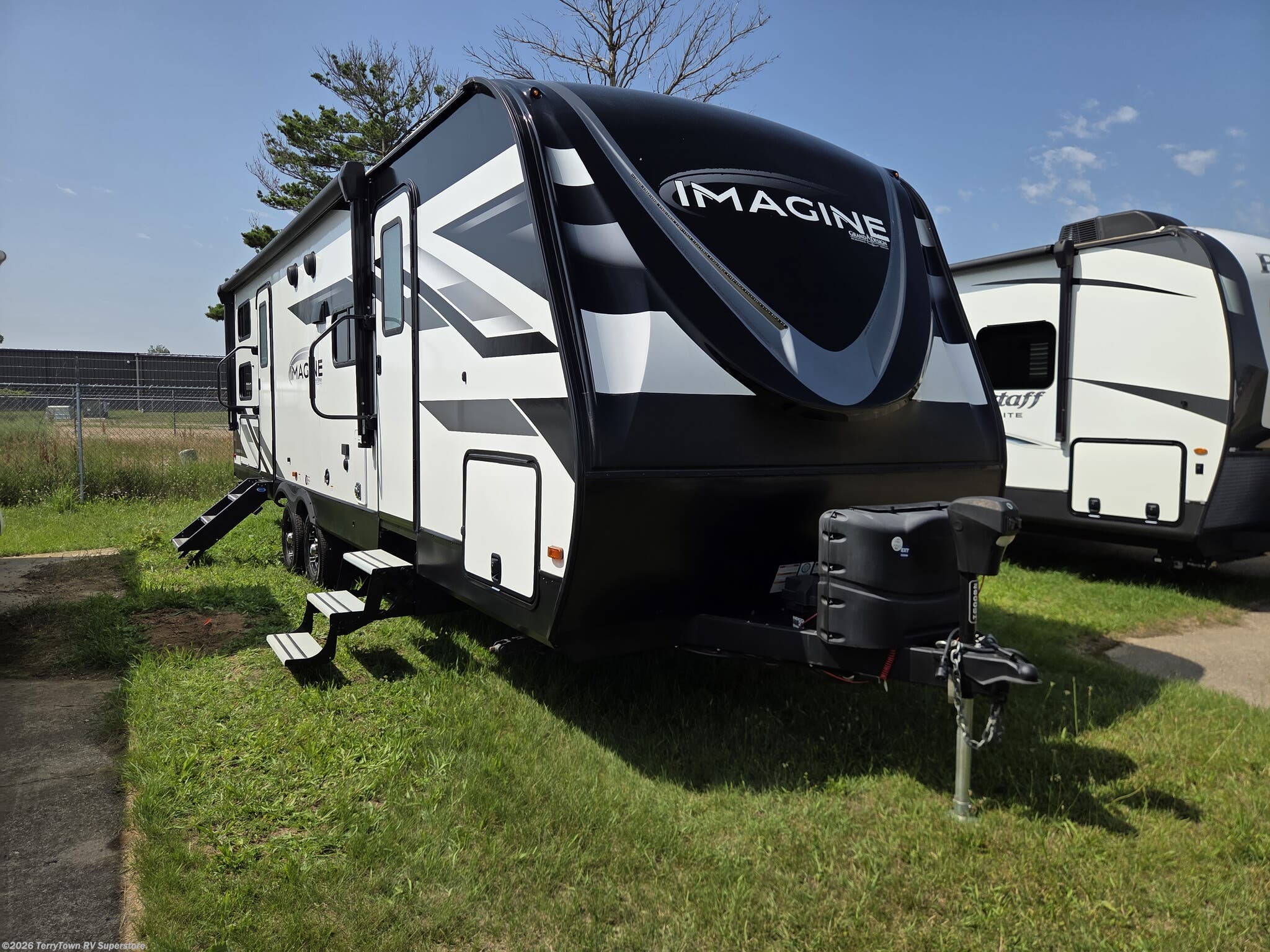 Used 2022 Grand Design Imagine 2800BH available in Grand Rapids, Michigan