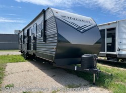 New 2026 CrossRoads Zinger 390DB available in Grand Rapids, Michigan