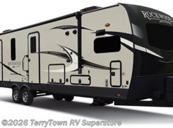 Used 2022 Forest River Rockwood Signature Ultra Lite 8336BH available in Grand Rapids, Michigan