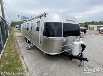 New 2022 Airstream Classic 30RB Twin available in Tucson, Arizona