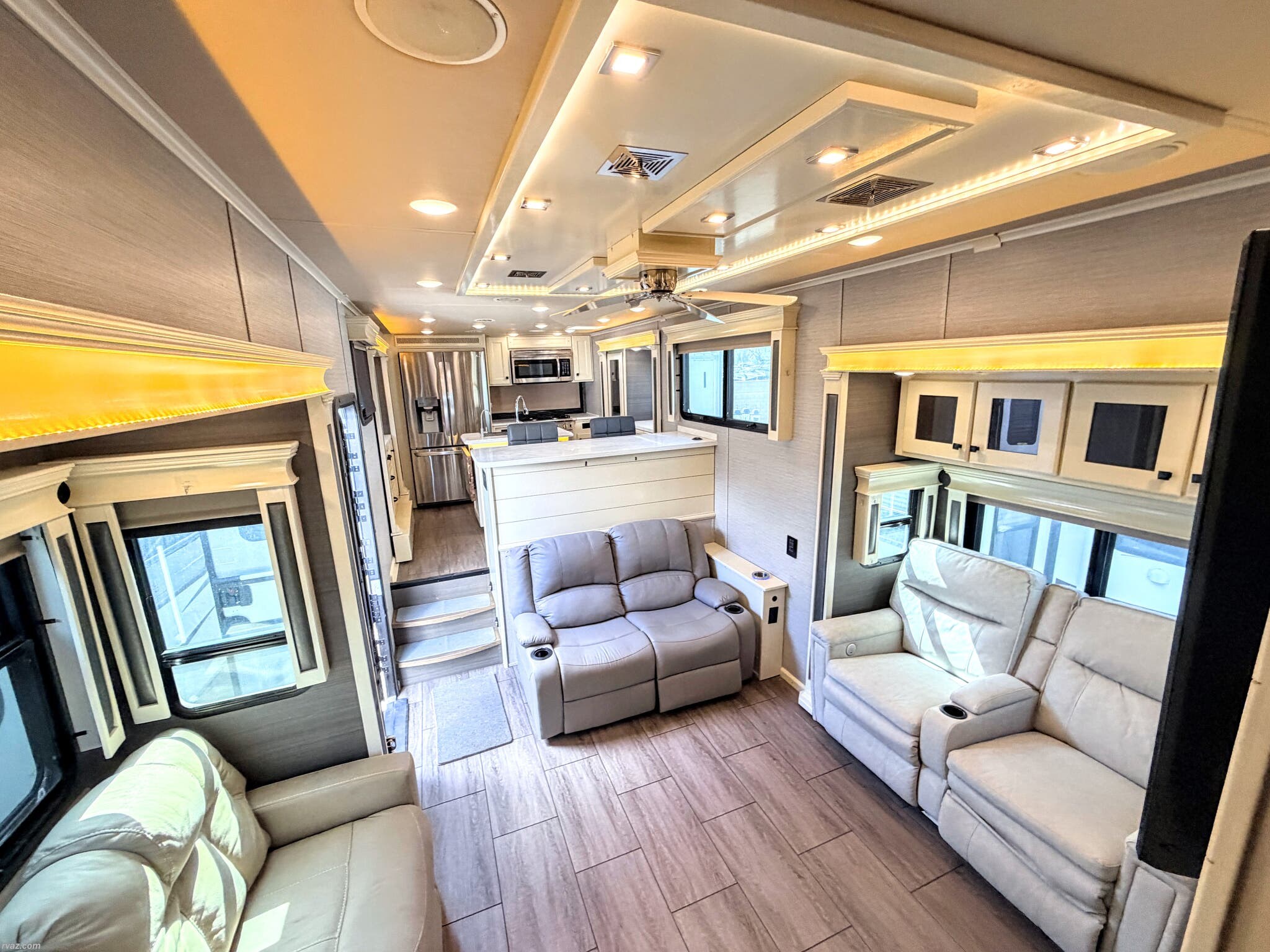 Used 2021 Vanleigh Beacon 42RKB available in Mesa, Arizona
