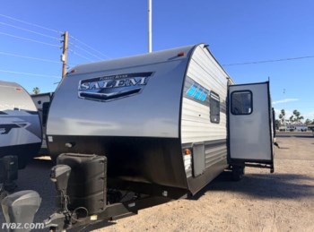 Used 2022 Forest River Salem 26DBUD available in Mesa, Arizona
