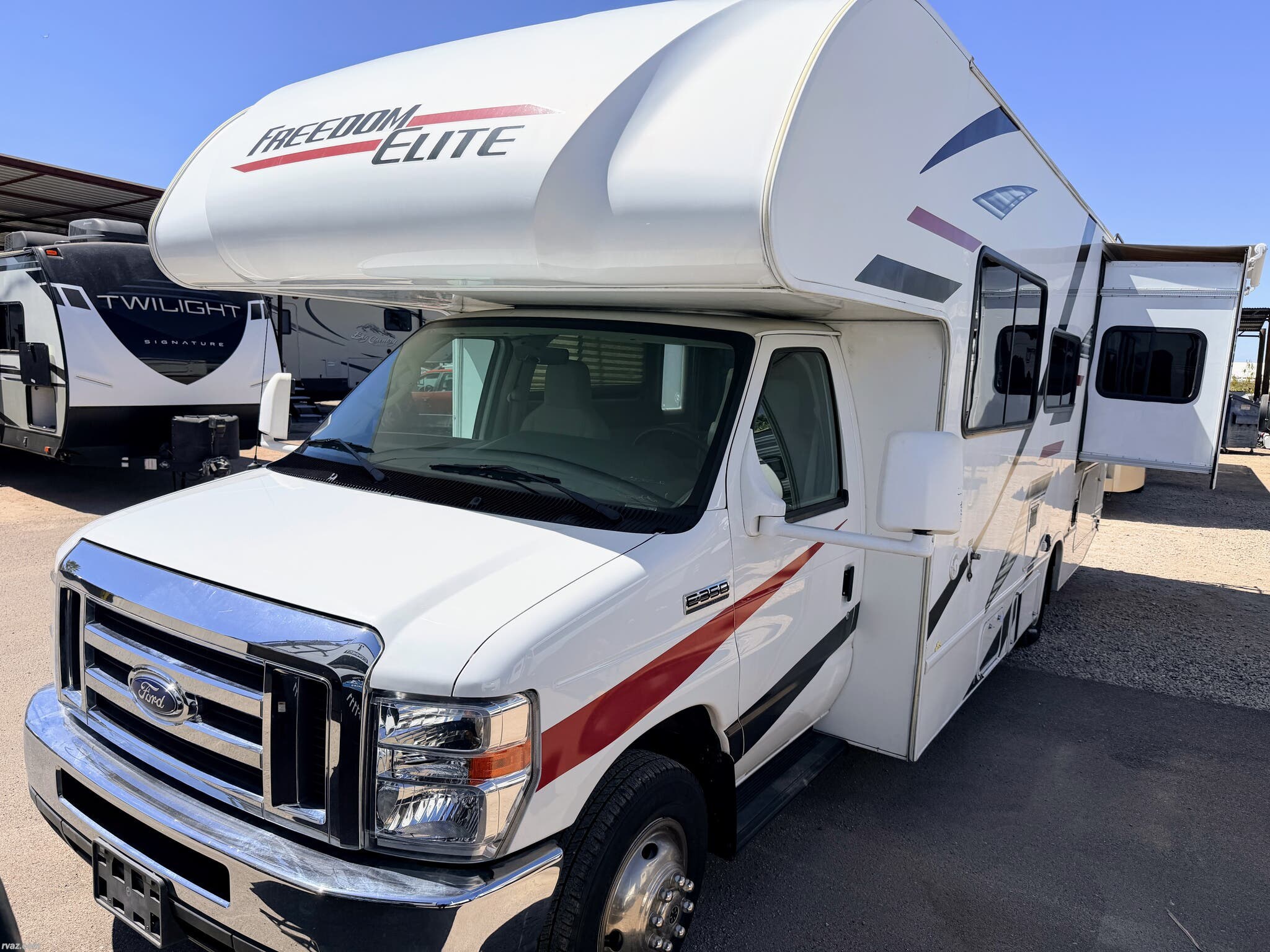 Used 2022 Thor Motor Coach Freedom Elite 26HE available in Mesa, Arizona