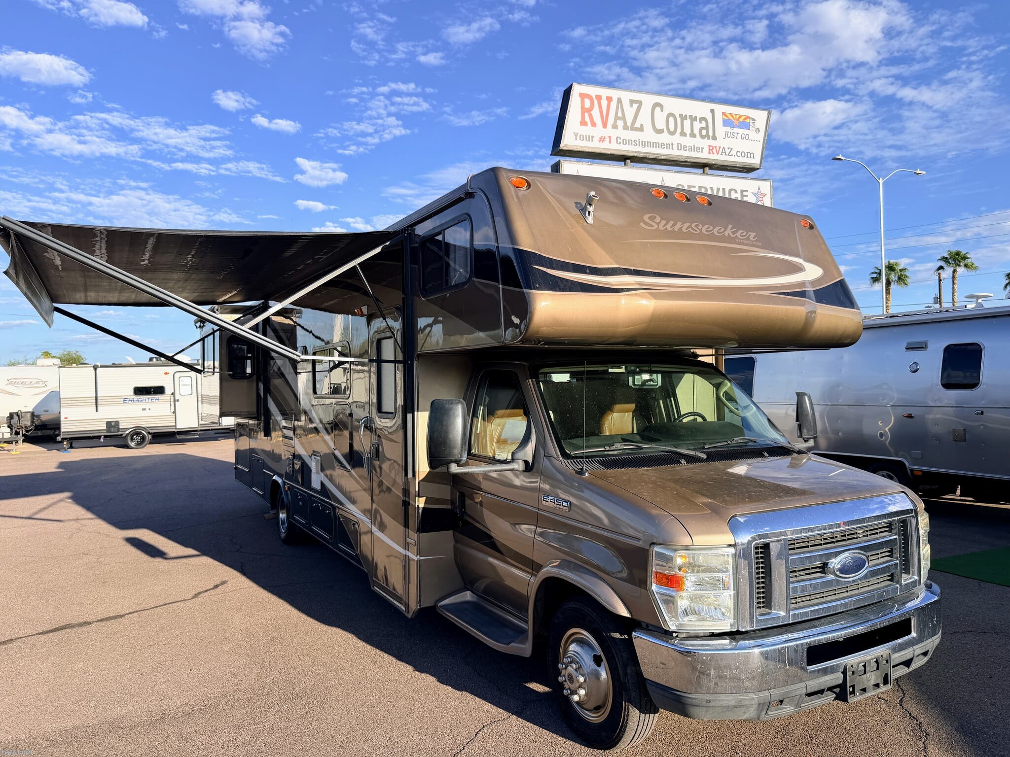 Used 2013  Forest River Sunseeker 3010DS by Forest River from RV AZ Corral in Mesa, AZ