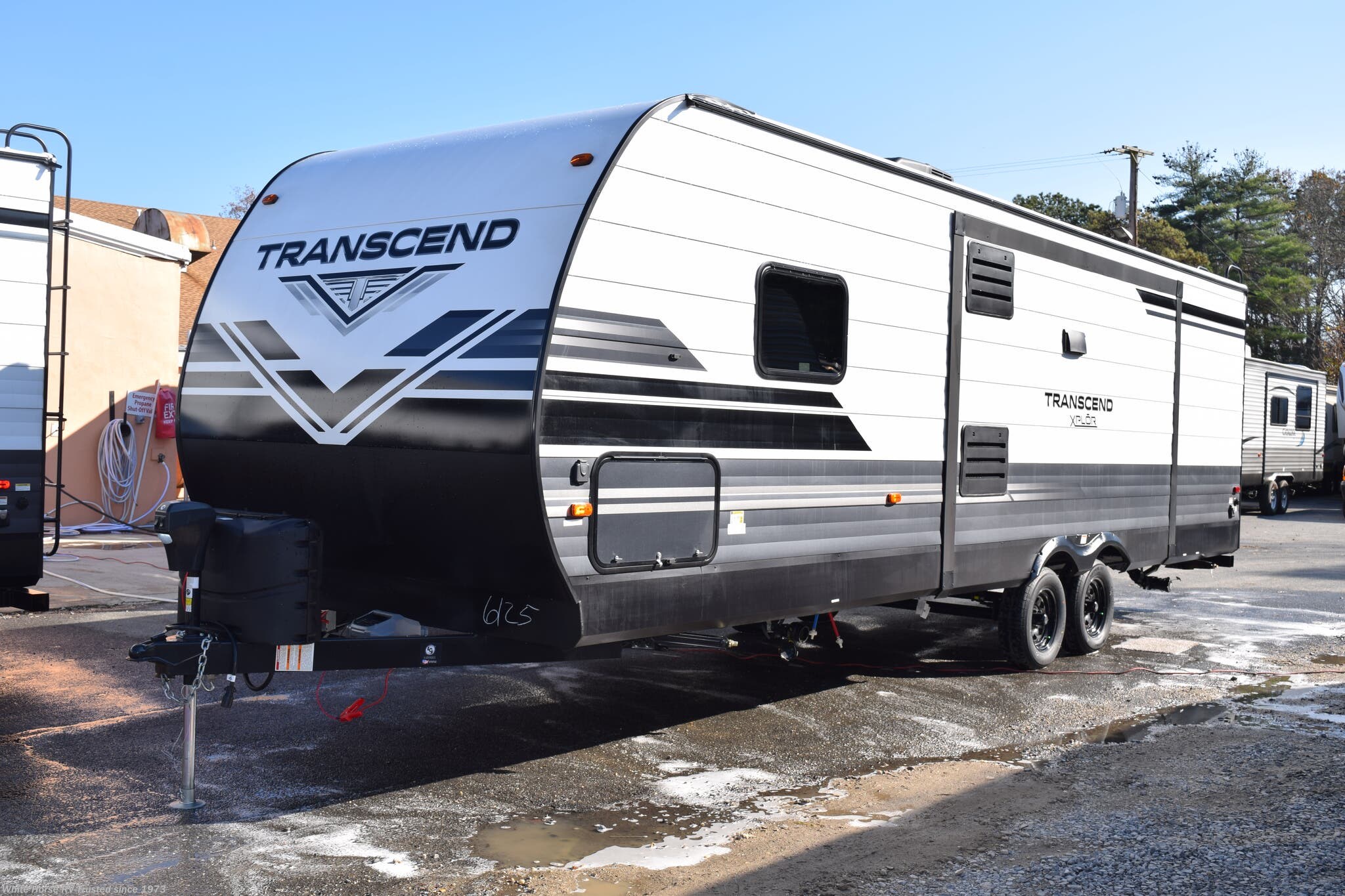 2020 Grand Design Transcend Xplor 260RB COUPLES COACH * REAR BATH RV for  Sale in Egg Harbor City, NJ 08215 | TR3122 | RVUSA.com Classifieds