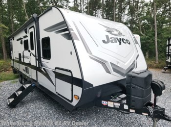 Used 2022 Jayco Jay Feather 27BHB available in Egg Harbor City, New Jersey
