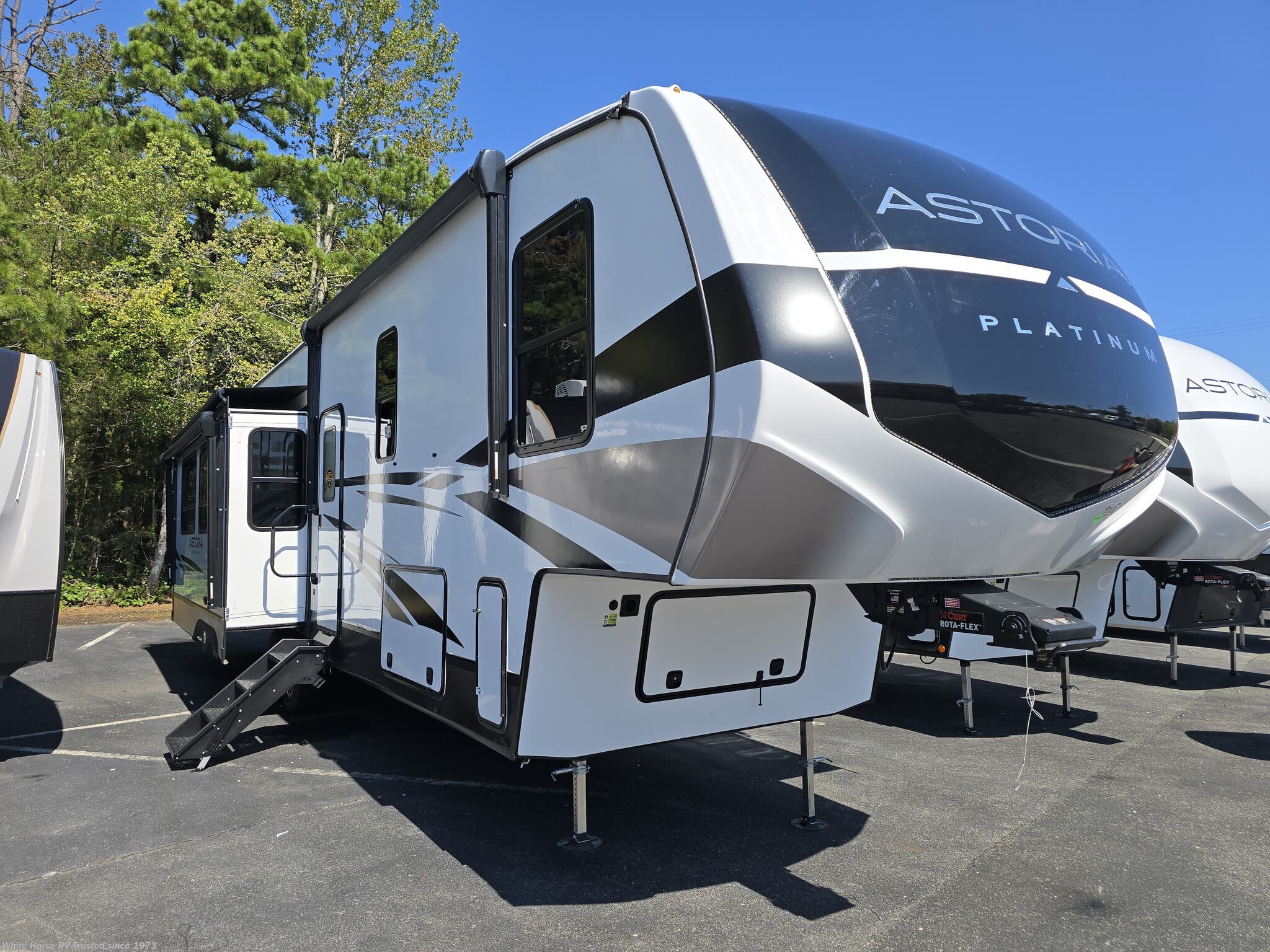 New 2026 Dutchmen Astoria Platinum 3403RKP available in Egg Harbor City, New Jersey