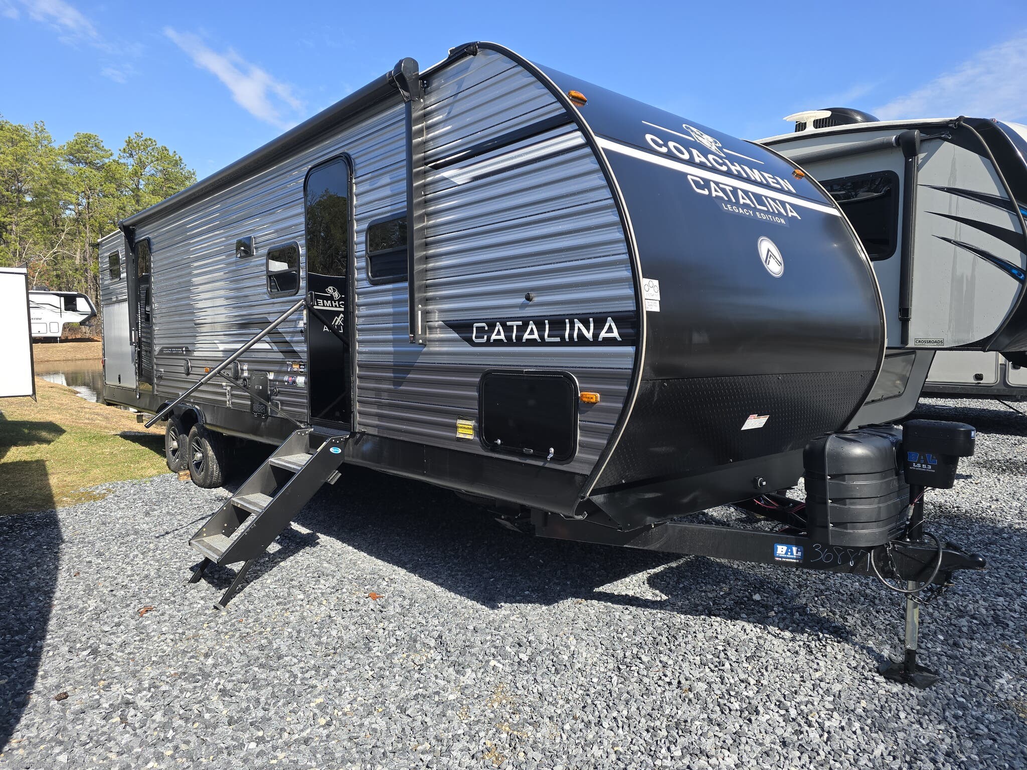 New 2026 Coachmen Catalina Legacy Edition 323BHDSCK available in Egg Harbor City, New Jersey